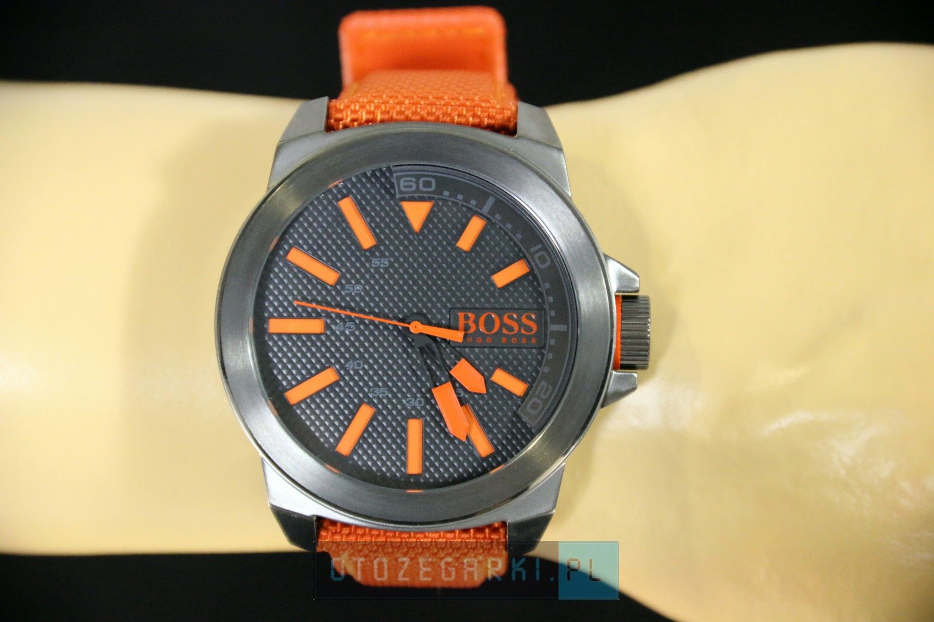 Hugo Boss 1513010 - Zegarek Męski Hugo Boss Orange New York - 756,00 zł -  Otozegarki.pl