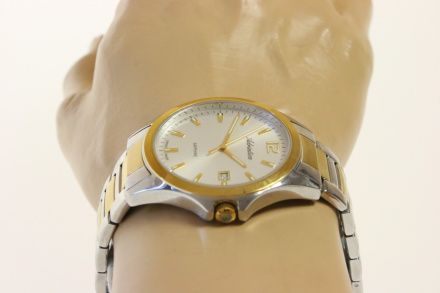 Srebrno-złoty szwajcarski męski zegarek z bransoletką A1264.2153Q