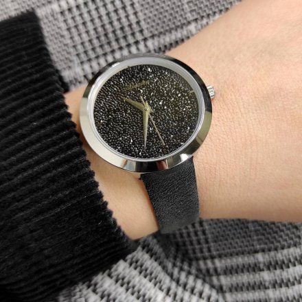 Czarny zegarek damski szwajcarski Adriatica z brokatową tarczą i paskiem A3646.5214Q