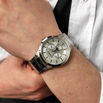 Srebrny szwajcarski zegarek męski Adriatica z multidatownikiem A1145.4113QF