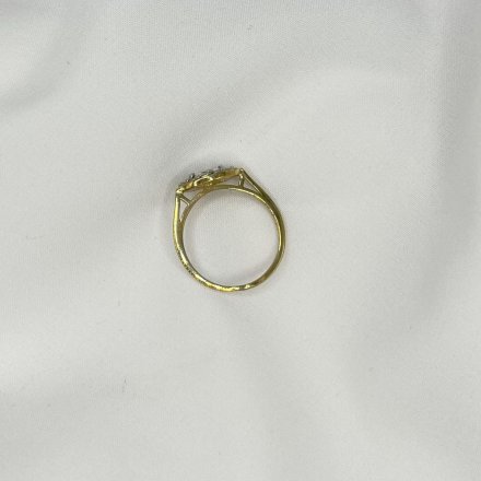 Złoty pierścionek z wzorem oka z cyrkoniami r.11 • Złoto 333