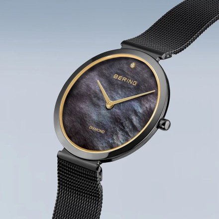 Czarny damski Bering 18132-132 Zegarek  Classic z masą perłową