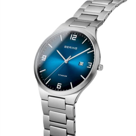 Tytanowy zegarek męski Bering Sapphire Titanium15240-777 z niebieską tarczą